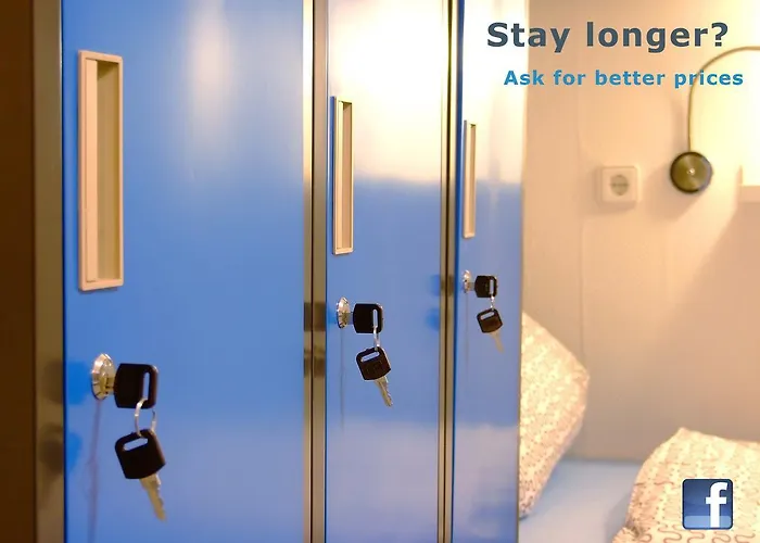 The Penny Pincher بيت شباب