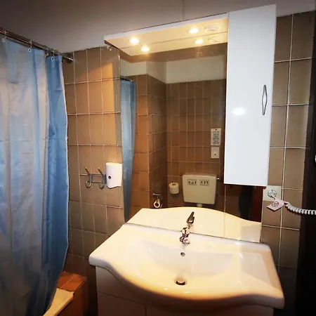 The Penny Pincher Hostel Cologne